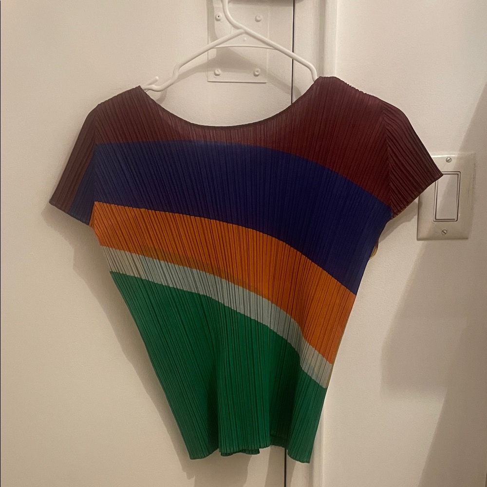 Pleats Please Women's Top - Picture 3 of 8